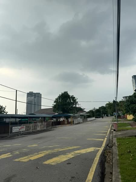 Semi-Detached House for Rent in Seksyen 8 (Petaling Jaya) - Stephanie . - PropertyGuru.com.my