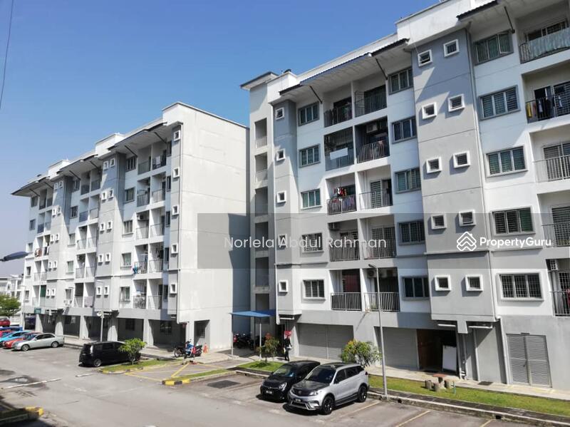 Green Villa Apartment Jalan Bistari, Bangi, Selangor, 3 Bedrooms, 900