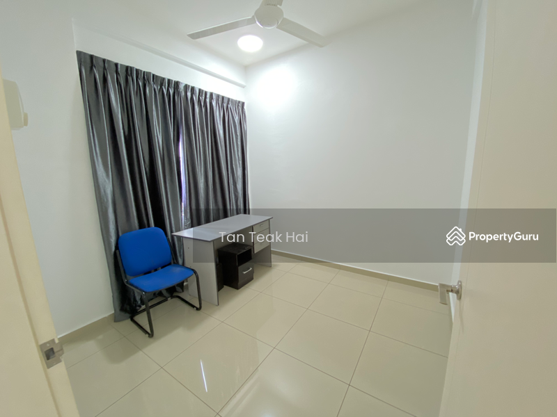 Apartment for Rent at Fairway Suites - Tan Teak Hai - Bedroom 3 - PropertyGuru.com.my