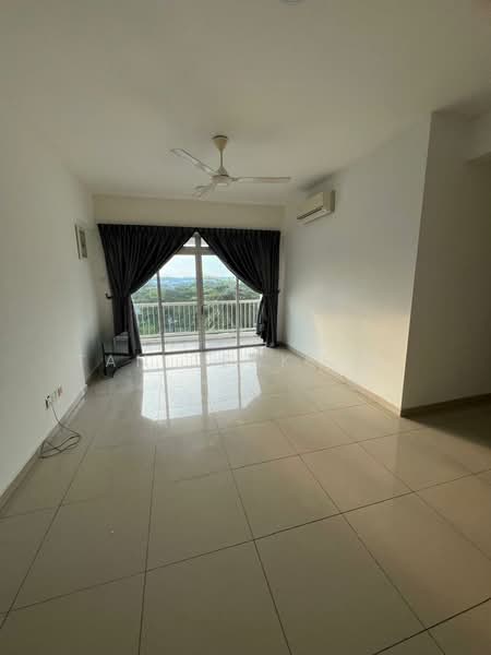 Apartment for Rent at Fairway Suites - Tan Teak Hai - Living Room - PropertyGuru.com.my