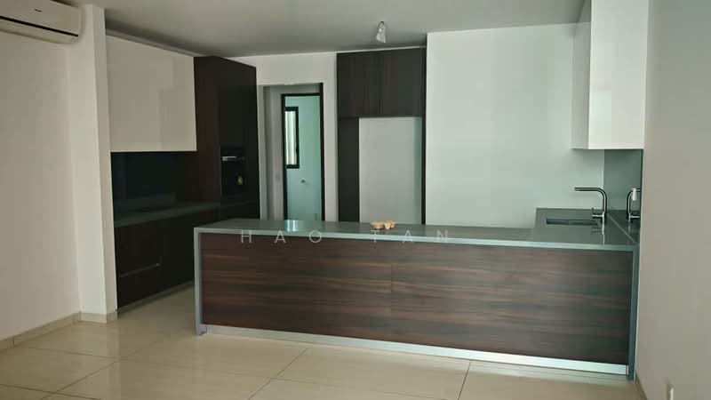 Kondominium untuk Dijual di The Light Collection IV - Hao Tan - Kitchen - PropertyGuru.com.my
