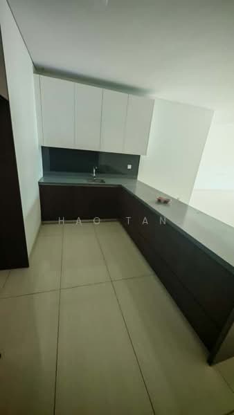 Kondominium untuk Dijual di The Light Collection IV - Hao Tan - Kitchen - PropertyGuru.com.my