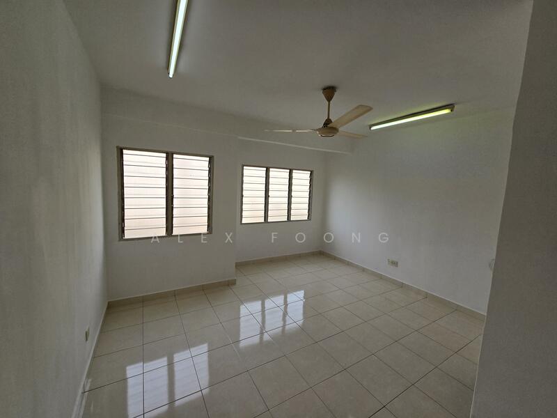 Untuk Disewa - Laman Damai (Li Garden)