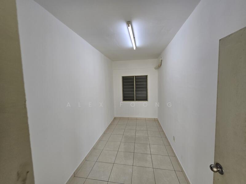 Untuk Disewa - Laman Damai (Li Garden)