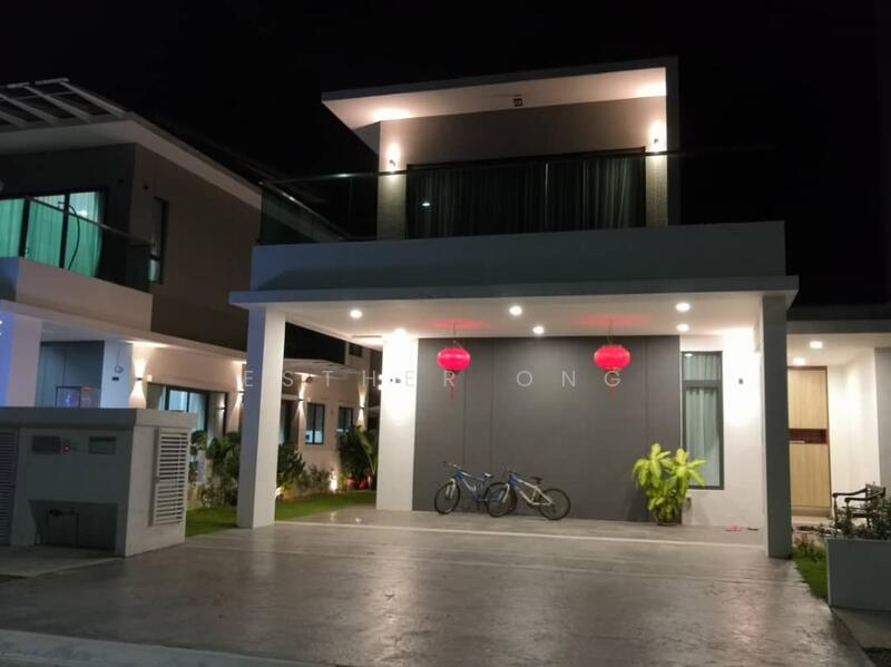 Service Residence for Sale at D' Island - Esther Ong - PropertyGuru.com.my
