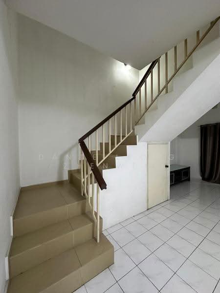 2-storey Terraced House for Rent in Bandar Putra Permai (Seri Kembangan) - Dante Leong Zhenwen - Interior - PropertyGuru.com.my