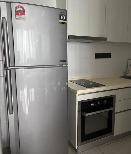 Kondominium untuk Dijual di Paragon Suites @ CIQ - Sherrena Koh - Kitchen - PropertyGuru.com.my