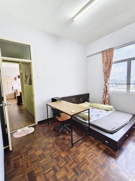 Pangsapuri untuk Disewa di Taman Jubilee Phase 5 - Weng Sern - Bedroom - PropertyGuru.com.my