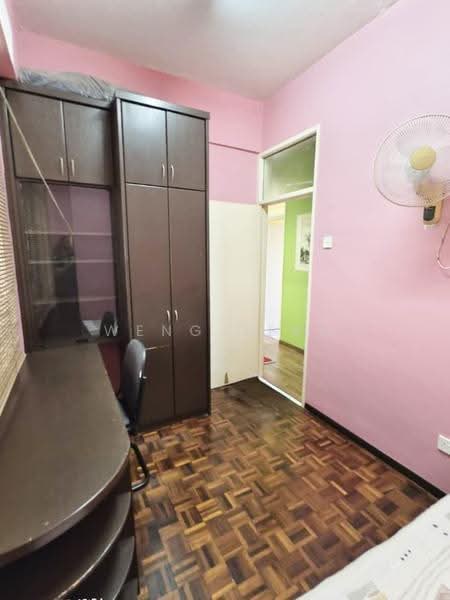 Pangsapuri untuk Disewa di Taman Jubilee Phase 5 - Weng Sern - Bedroom - PropertyGuru.com.my