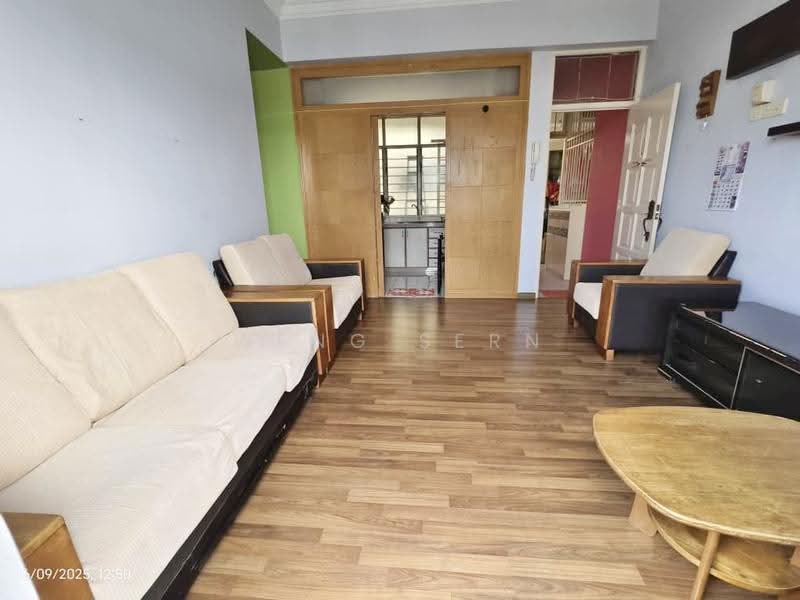 Pangsapuri untuk Disewa di Taman Jubilee Phase 5 - Weng Sern - Living Room - PropertyGuru.com.my