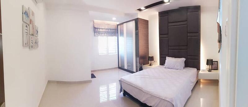 Untuk Disewa - Sri Petaling 3 and half Sty Semi D With Lift Fully furnished kuala lumpur