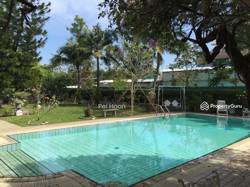 Untuk Dijual - Tanjung Tokong 2 stories Bungalow