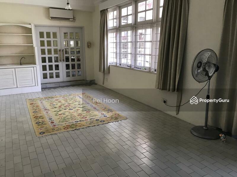 Untuk Dijual - Tanjung Tokong 2 stories Bungalow
