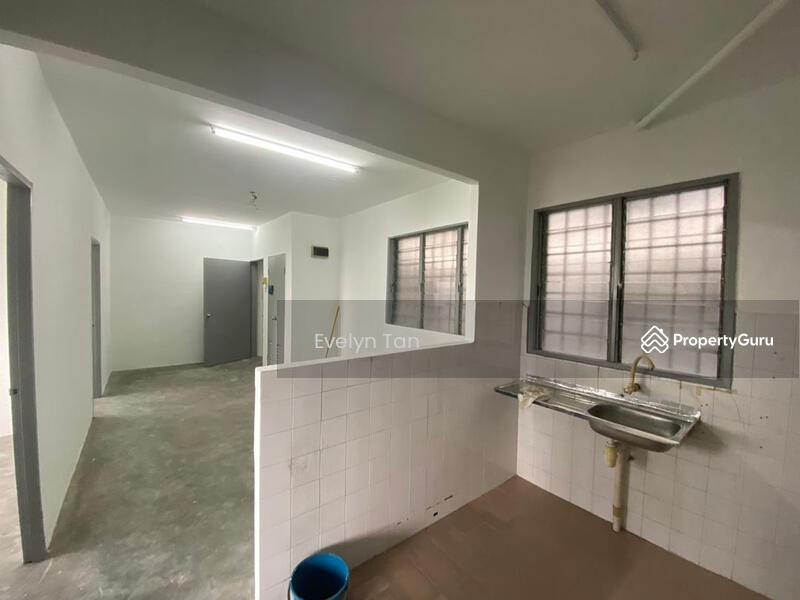 SRI TANJUNG USJ 16, SUBANG JAYA, USJ, Subang Jaya, Selangor, 3 Bedrooms