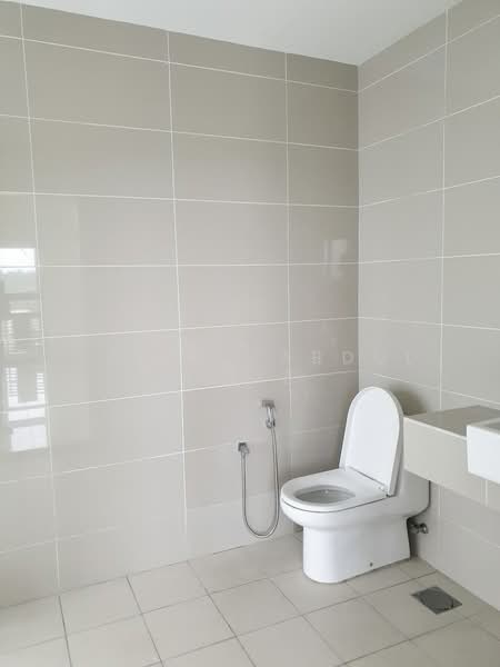 Condominium for Rent at Mirage By The Lake - Nazree Abdul Aziz - PropertyGuru.com.my