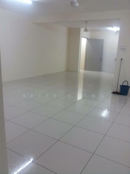 Kondominium untuk Dijual di Platinum Lake PV 20 - Ketty Ching - Interior - PropertyGuru.com.my