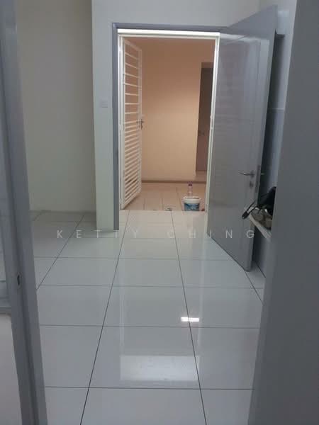 Kondominium untuk Dijual di Platinum Lake PV 20 - Ketty Ching - Interior - PropertyGuru.com.my