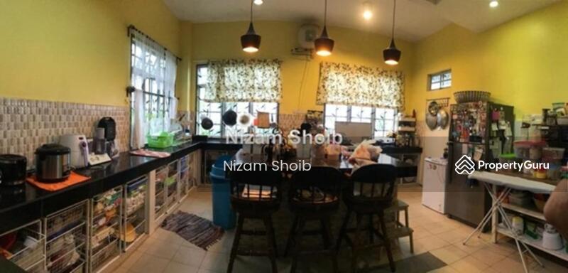 Rumah Berkembar untuk Dijual di Ampang (Selangor) - Nizam Shoib - PropertyGuru.com.my