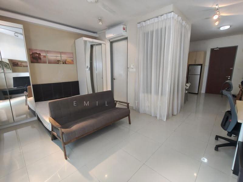 Kondominium untuk Disewa di Ritze Perdana 2 - Emily Tan - Living Room - PropertyGuru.com.my