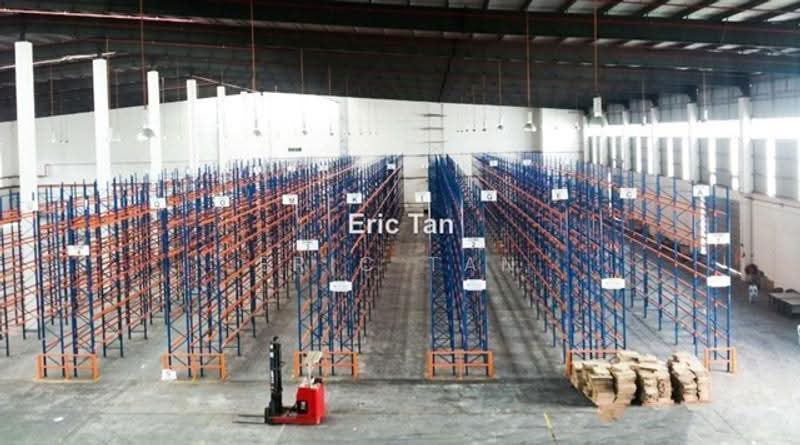 Warehouse for Rent in UEP Subang Jaya (Subang Jaya) - Eric Tan - PropertyGuru.com.my