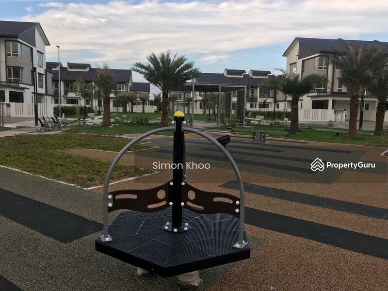 Rumah Teres 3 Tingkat untuk Dijual di Bandar Tropicana Aman (Telok Panglima Garang) - Simon Khoo - PropertyGuru.com.my