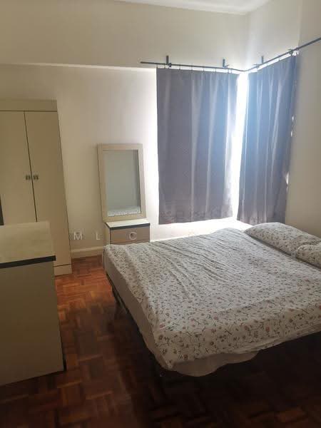 Kondominium untuk Disewa di Pantai Panorama Condominiums - ML Cheong - Bedroom - PropertyGuru.com.my