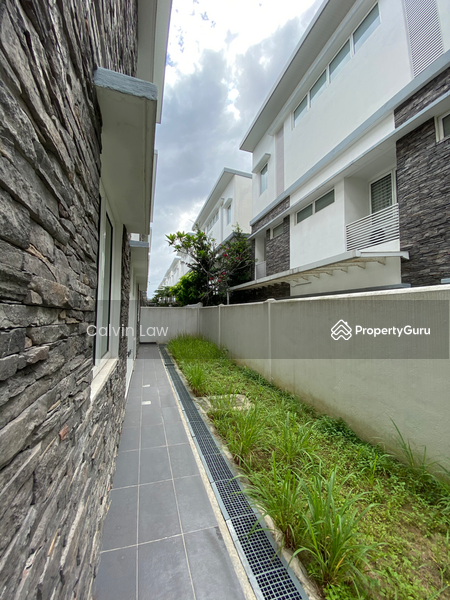 Untuk Dijual - The Effingham