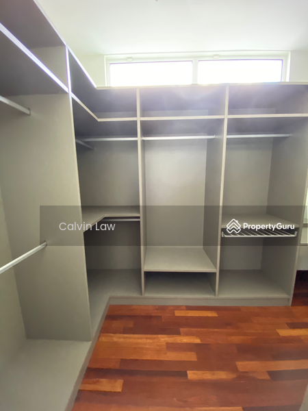 Untuk Dijual - The Effingham
