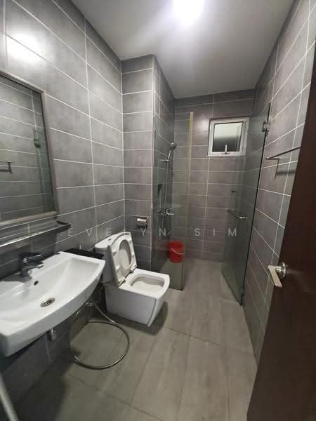 Condominium for Rent at Paragon Residences @ Straits View - Evelyn Sim - Bathroom - PropertyGuru.com.my