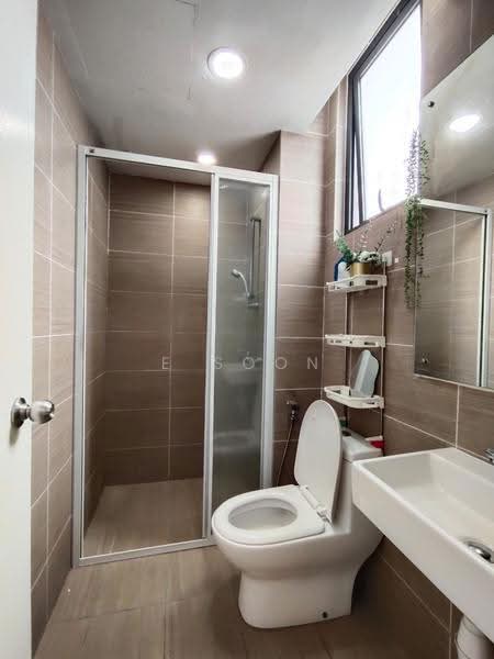 Service Residence for Rent at Lexa Residence @ The Quartz WM - Eddy . - Bathroom - PropertyGuru.com.my