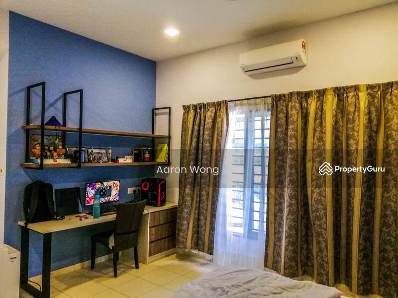 Taman Semenyih Mewah untuk Untuk Dijual - RM 700,000, Mac 2026 - PropertyGuru.com.my