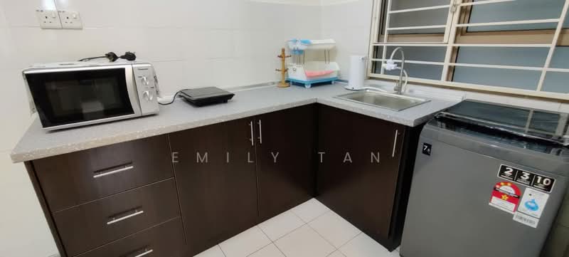 Condominium for Rent at Ritze Perdana 1 - Emily Tan - Kitchen - PropertyGuru.com.my