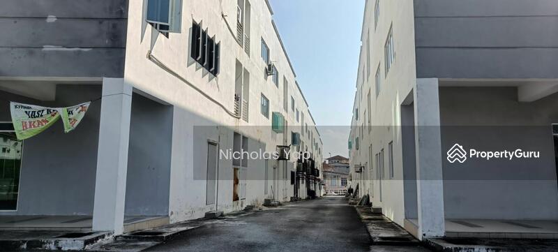 For Sale - 3 storey shop @ jln pusat niaga klia 3
