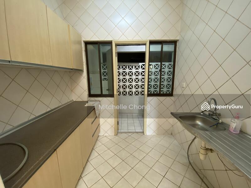 Kondominium untuk Dijual di Armanee - Mitchelle Chong - PropertyGuru.com.my