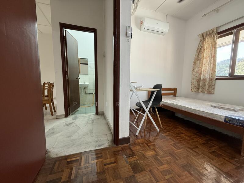 Untuk Disewa - My Place