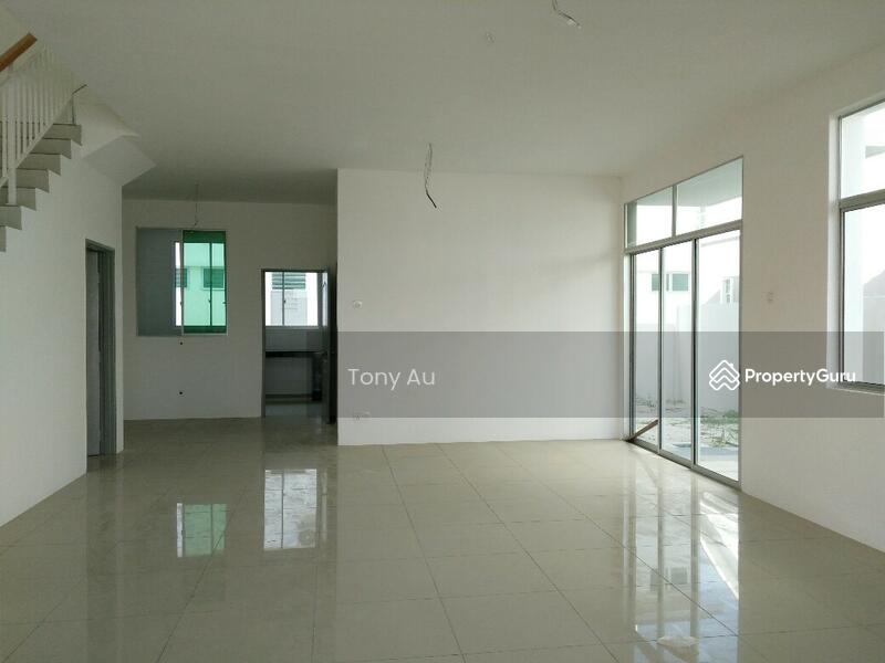 Untuk Dijual - Brand New Gated Guarded 2sty intermediate Corner, Medan Pengkalan Setia, Ipoh