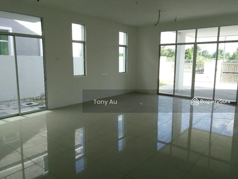 Untuk Dijual - Brand New Gated Guarded 2sty intermediate Corner, Medan Pengkalan Setia, Ipoh