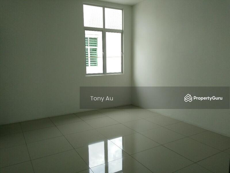 Untuk Dijual - Brand New Gated Guarded 2sty intermediate Corner, Medan Pengkalan Setia, Ipoh