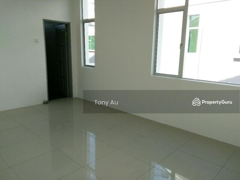 Untuk Dijual - Brand New Gated Guarded 2sty intermediate Corner, Medan Pengkalan Setia, Ipoh