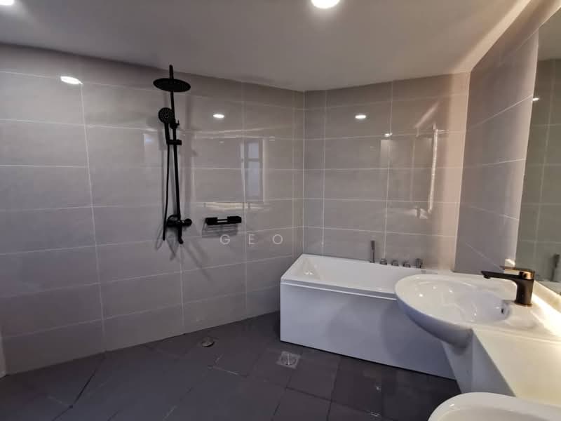 9 Bukit Utama Condominium untuk Untuk Disewa - RM 5,000 /bulan, Feb 2026 - PropertyGuru.com.my