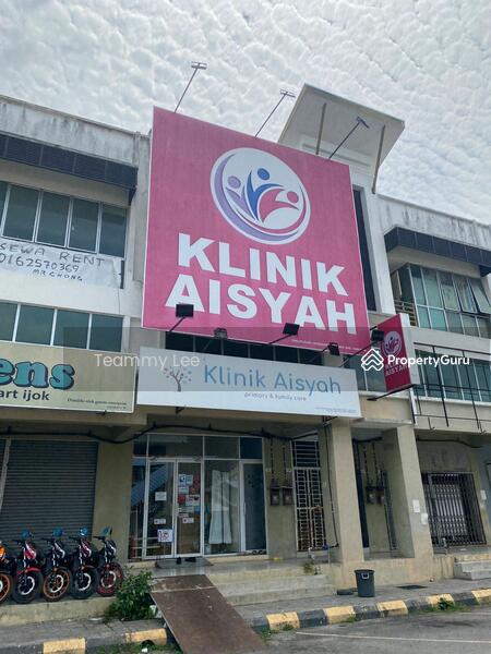 For Sale - 2sty Shop ijok pekan simpang tiga facing Mainroad tenanted