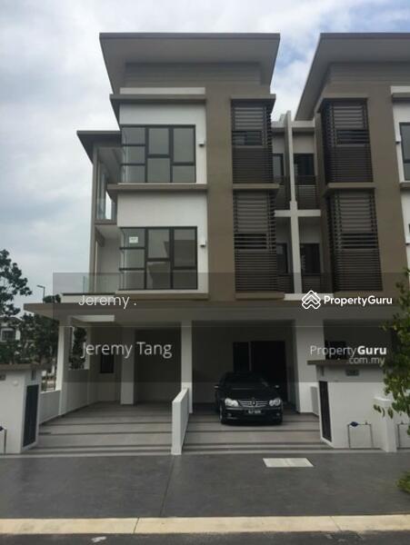 Townhouse for Sale in 16 Sierra (Puchong) - Jeremy . - PropertyGuru.com.my