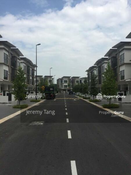 Townhouse for Sale in 16 Sierra (Puchong) - Jeremy . - PropertyGuru.com.my
