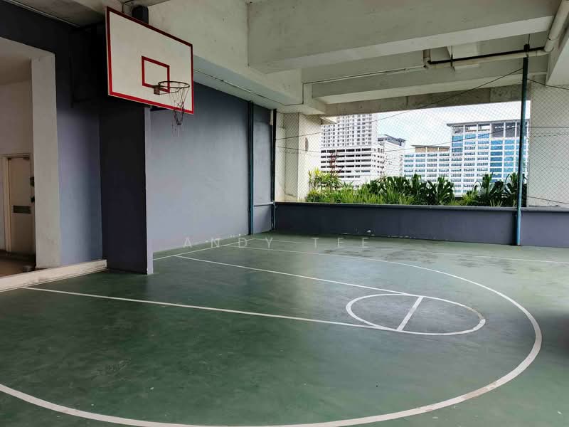Kondominium untuk Disewa di Prima U1 - Andy Tee - Basketball Court - PropertyGuru.com.my