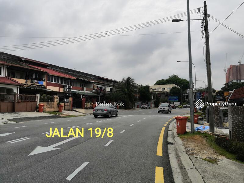 Pj Section 19 Ss2 Petaling Jaya Selangor 3 Bedrooms 1300 Sqft Terraces Link Houses For Sale By Peter Kok Rm 580 000 31013258