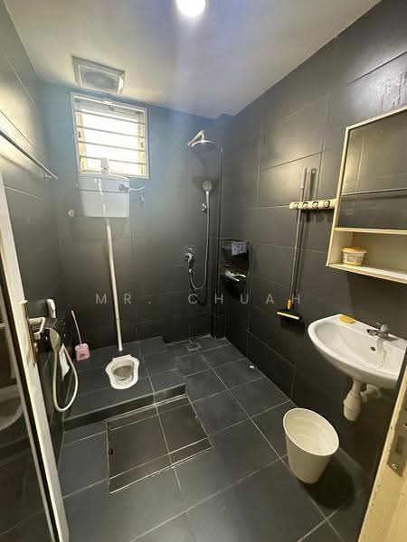 Terraced House for Rent in Taman Dato Demang (Seri Kembangan) - Mr. Chuah - Bathroom - PropertyGuru.com.my