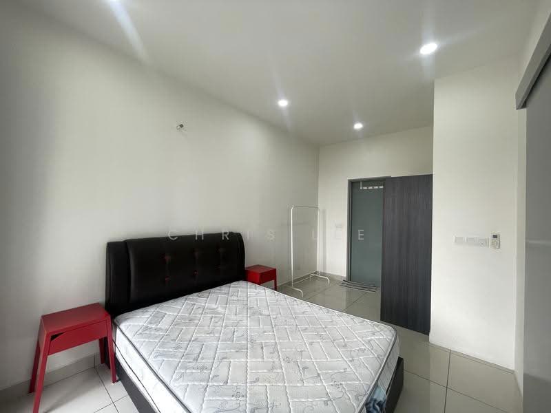 Kediaman Servis untuk Dijual di You Vista @ You City - Chris Lee - PropertyGuru.com.my