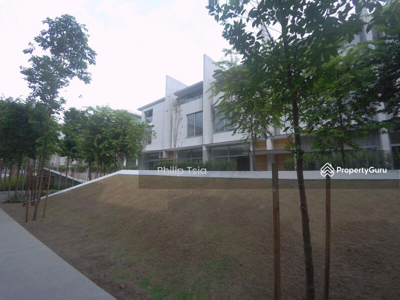 For Rent - The Edge of U-Thant