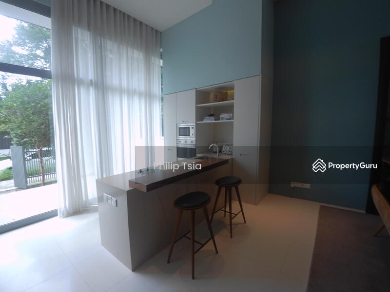 For Rent - The Edge of U-Thant