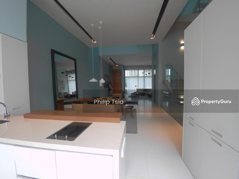 For Rent - The Edge of U-Thant